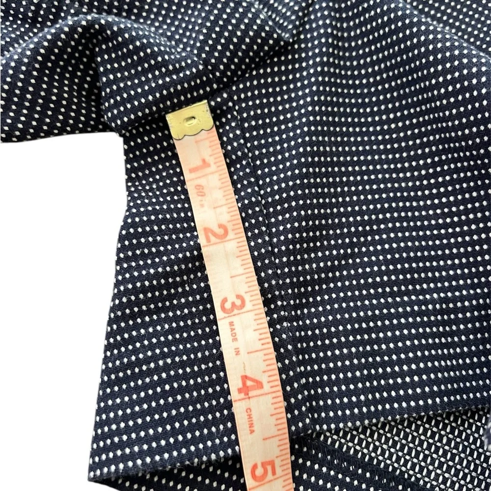 THE LIMITED polka dot tailored short in navy and white 5” inseam size women’s 8
